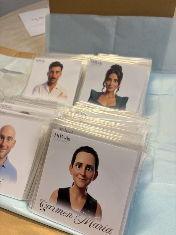Ilustraciones personalizadas apiladas de los invitados de la boda de Paula y Cristian